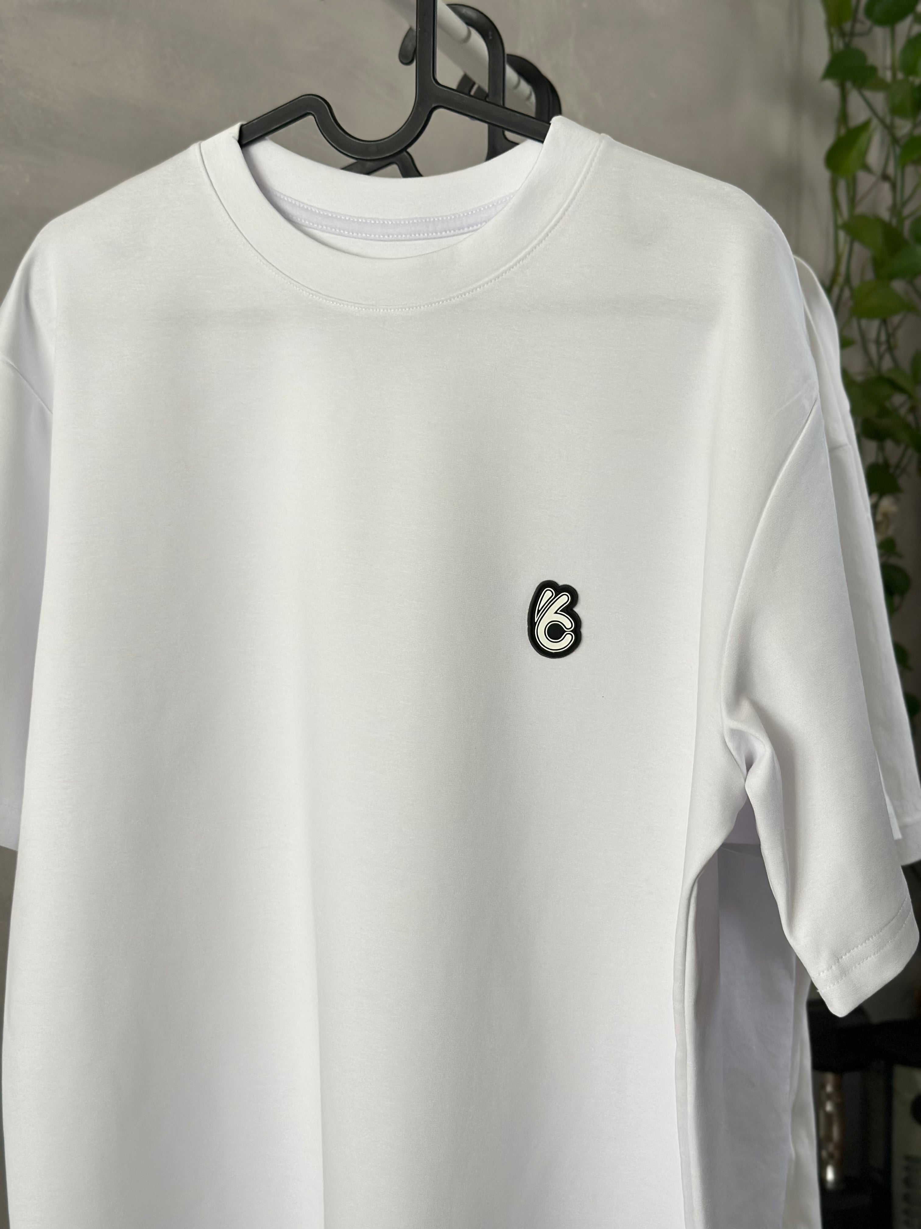 WHITE TSHIRT PREMIUM OVERSIZE